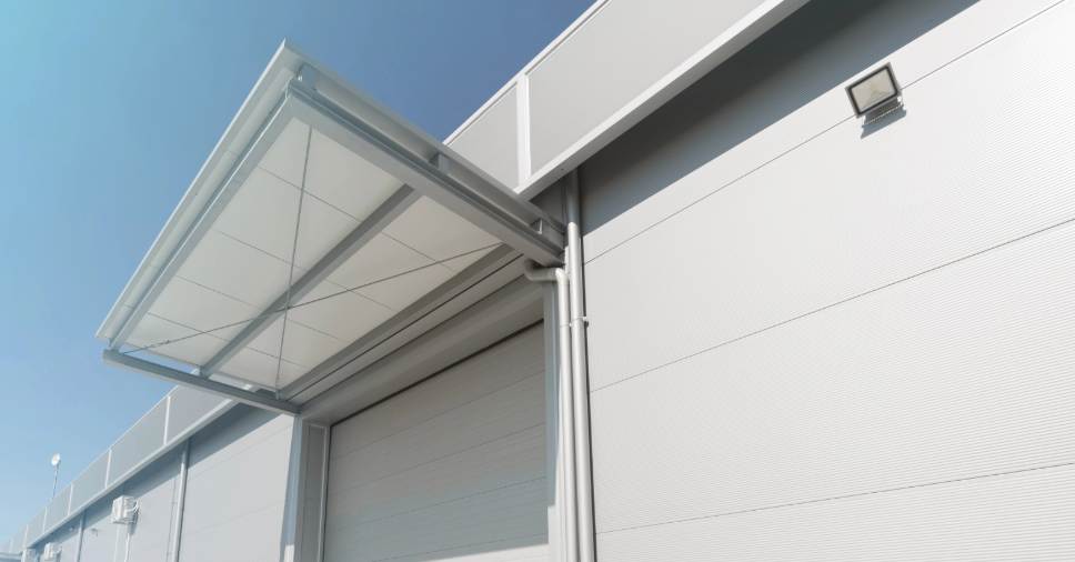 Espaço com Cobertura Para Ambientes Corporativos